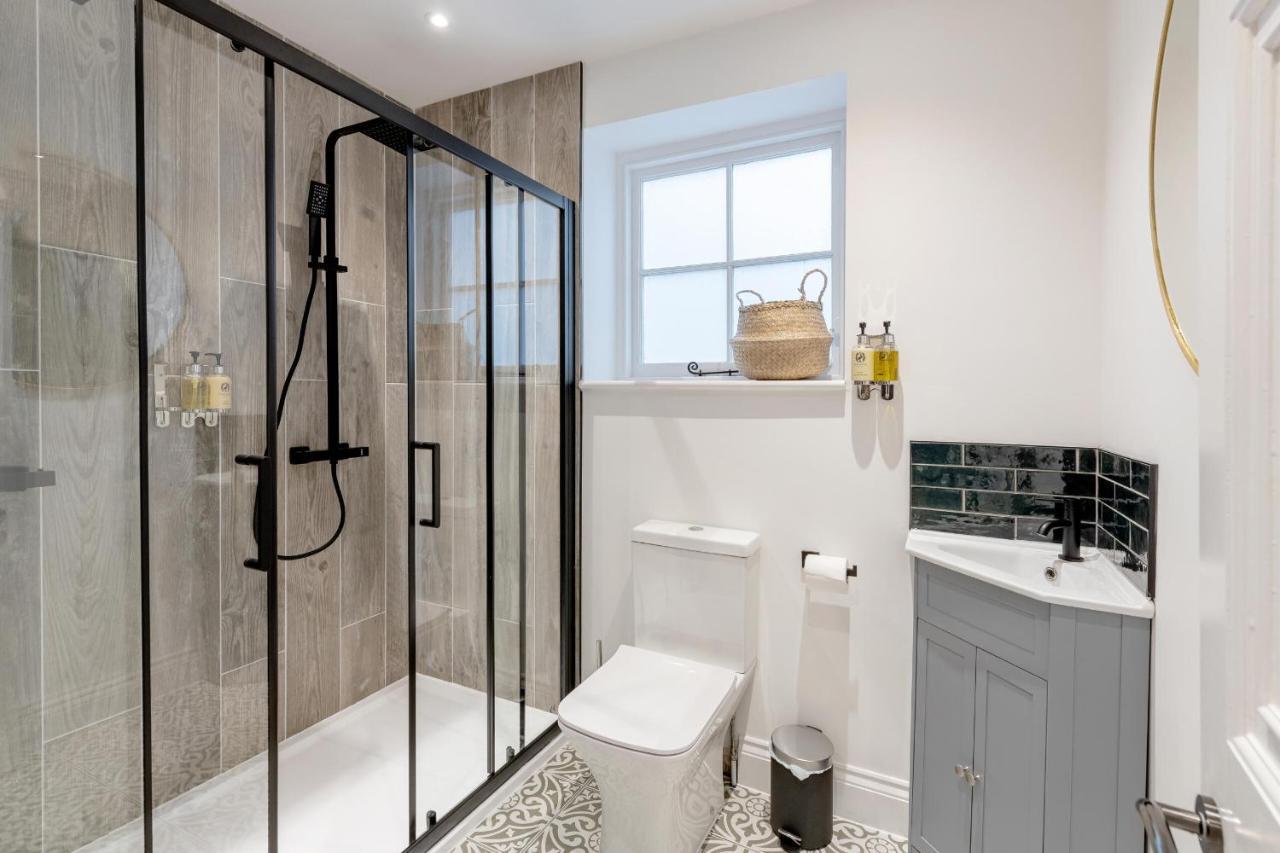 The Haze House - 4 Bed Townhouse Apartment Bath Exterior foto